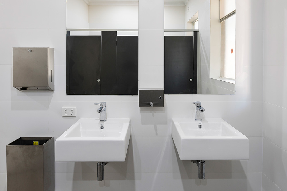 Hugh Lattimer Centre Modern Bathrooms